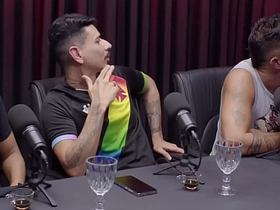 Foda a três ao vivo no podcast - o Dotado, o leiteiro e o leitado no FCKcast #6 chinese edging gay porn
