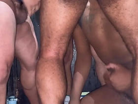 HOMENS DO SIGILO EM ORGIA NO GLORY HOLLE japan gay public porn