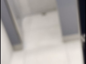 Masturbándome en el baño del gym - PARTE 2 hot korean teen gay porn