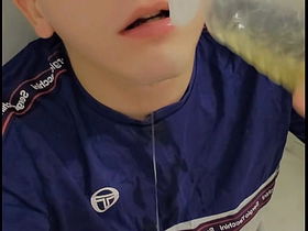 18 year gazabo plays with his pee hot gay outdoor porn