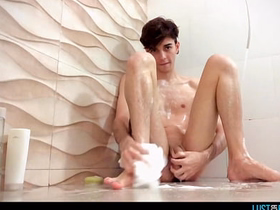 LustForBoys: Henry Evans Fingers His Pest And Rubs His Cock Unconfirmed He Explodes chinese muscular gay porn