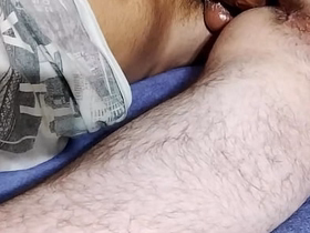 El flaco me deja jugar con su polla japan gay porn online