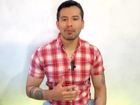 Campesino uncurved vergon acepta cogerse a pelo a un citadino por dinero en el monte! Relato sexual hot gay porn site