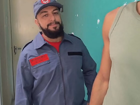 Fodi com morador hetero do condomínio onde eu trabalho korean oppa gay porn