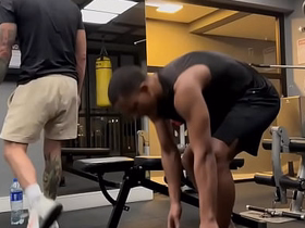 botei o meu parceiro de treino pra me pagar um boquetao gay porn japan boys