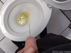 Marcando território pelo centro de Curitiba korean soccer delighted porn