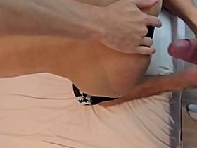 NOVINHO PEDIU PRA TIRAR A VIRGINDADE DELE. TRATEI COMO MERECE. korean repair to gay porn